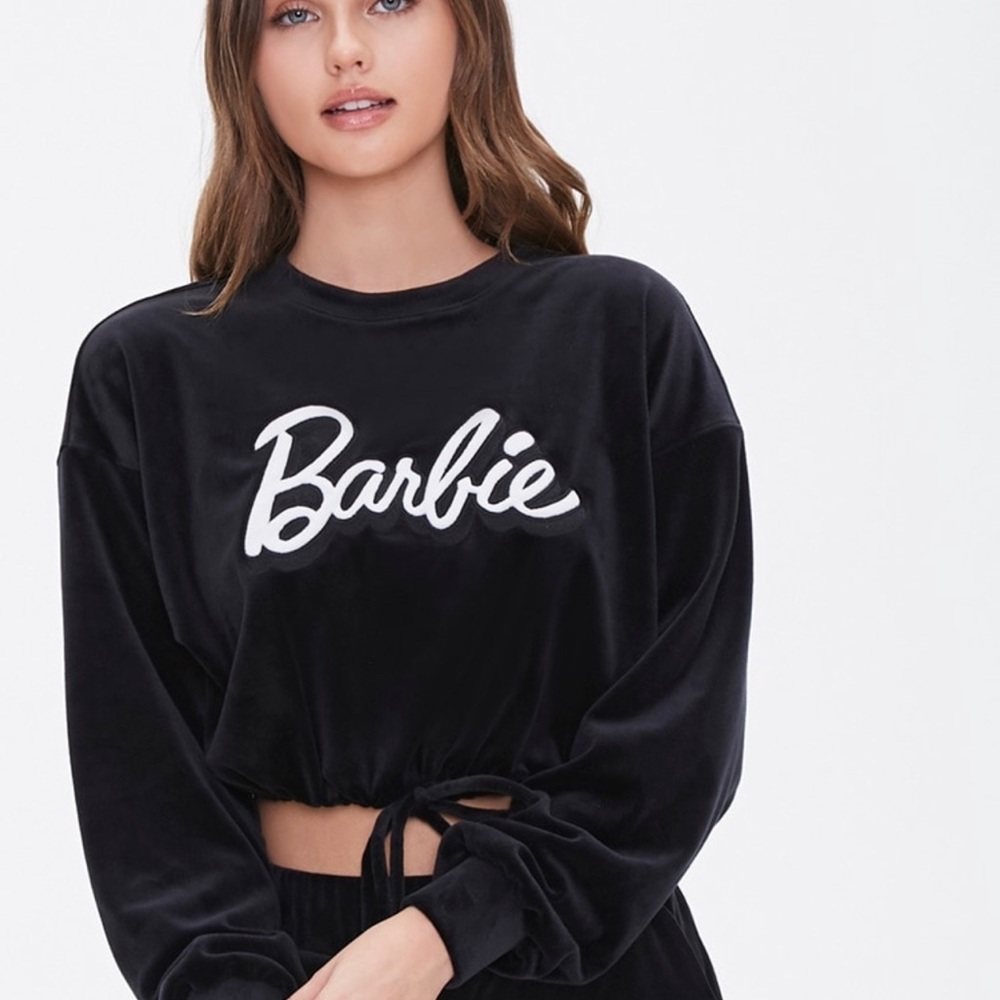 Forever 21 Barbie pullover